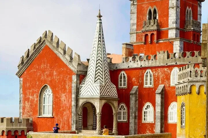Sintra Private Tour with Tickets: Pena Palace & Moorish Castle, photo 10
