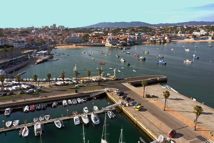 Guided Tour to Sintra, Pena, Regaleira, Cabo da Roca and Cascais, photo 11