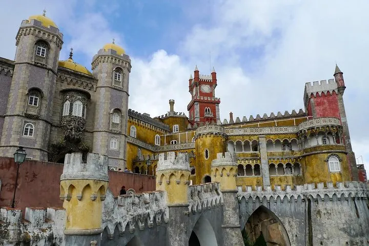 Sintra, Pena Palace, Cabo Roca, Cascais Small Group from Lisbon, photo 12