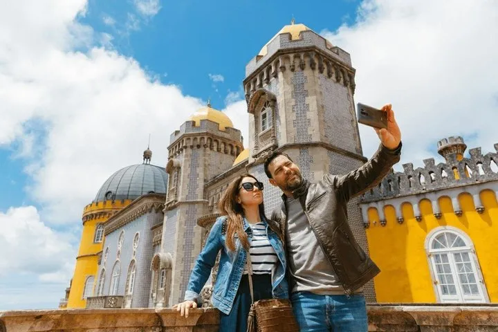 Small-Group Sintra, Pena, Regaleira & Cascais with Tickets, photo 12