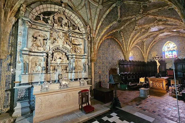 Sintra & Cascais Day Tour with Pena Palace tour and Gardens Walk, photo 15
