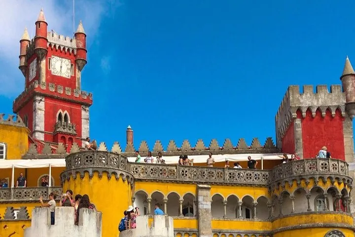 Sintra Private Tour with Tickets: Pena Palace & Moorish Castle, photo 21