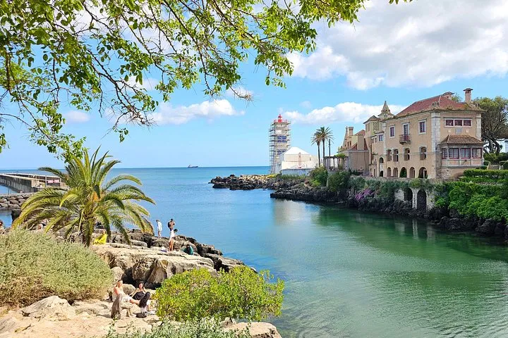 Sintra & Cascais Day Tour with Pena Palace tour and Gardens Walk, photo 28