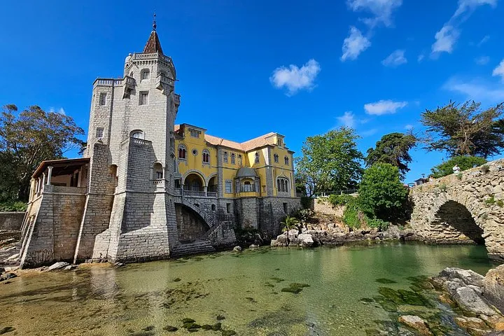Sintra & Cascais Day Tour with Pena Palace tour and Gardens Walk, photo 29