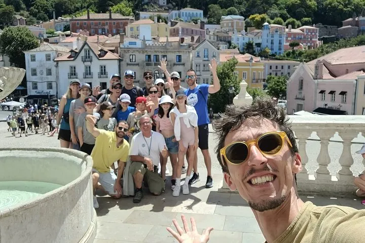 We can give tours to big groups