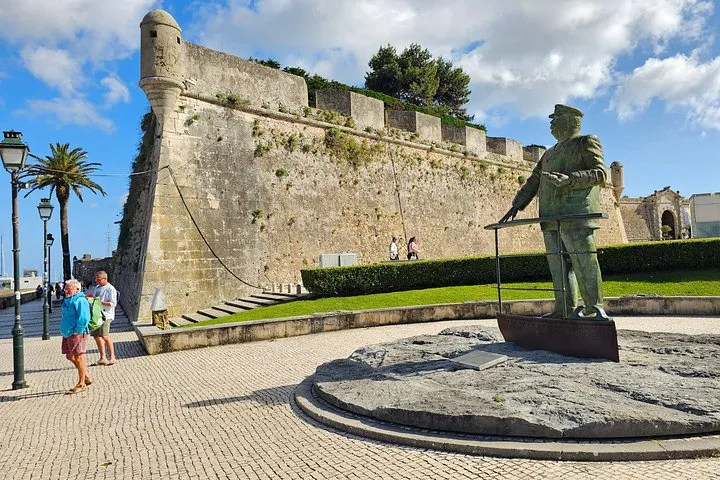 Sintra & Cascais Day Tour with Pena Palace tour and Gardens Walk, photo 30