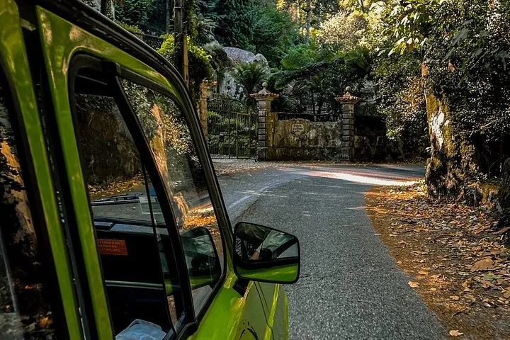 Private Sintra Tour Palaces and Coast by Vintage Car or Jeep, photo 35