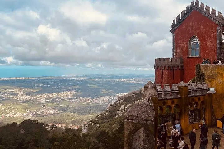 Half-Day Sintra: Pena Palace & Regaleira Small-Group Tour, photo 4