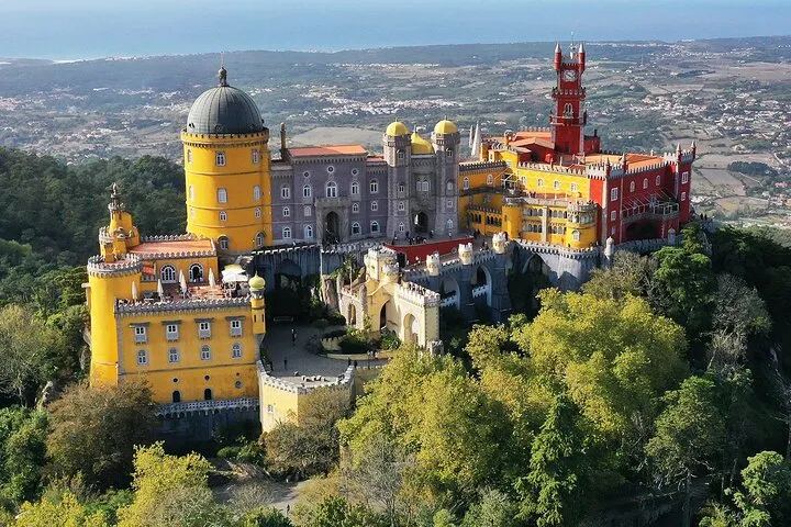 Guided Tour to Sintra, Pena, Regaleira, Cabo da Roca and Cascais, photo 5