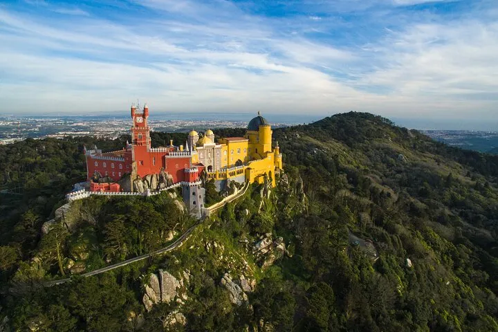 Sintra Private Tour with Tickets: Pena Palace & Moorish Castle, photo 8