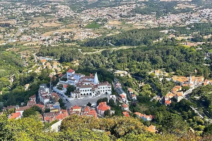 Lisbon: Sintra & Cascais Small Group Tour with Pena Palace Ticket, photo 14