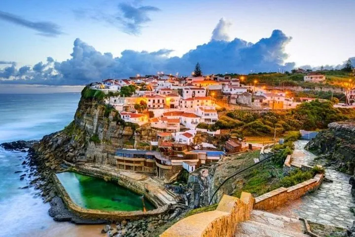 Private Sintra Tour Palaces and Coast by Vintage Car or Jeep, photo 8